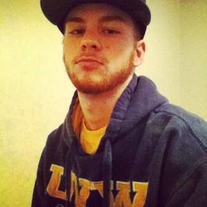 Meet your Posher, Devan