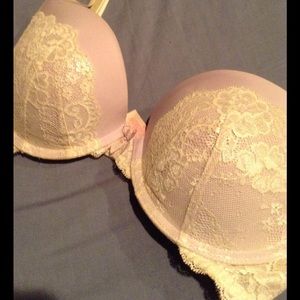 Victoria's Secret Very Sexy Dream Angels Bra