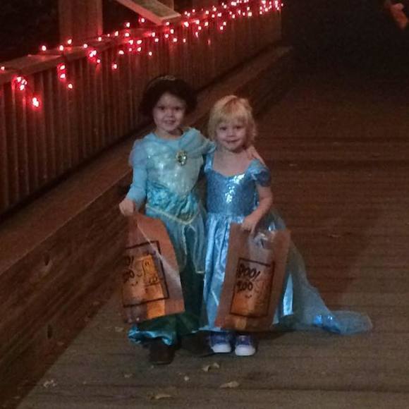 Meet your Posher, Sarah - Picture 1 of 1