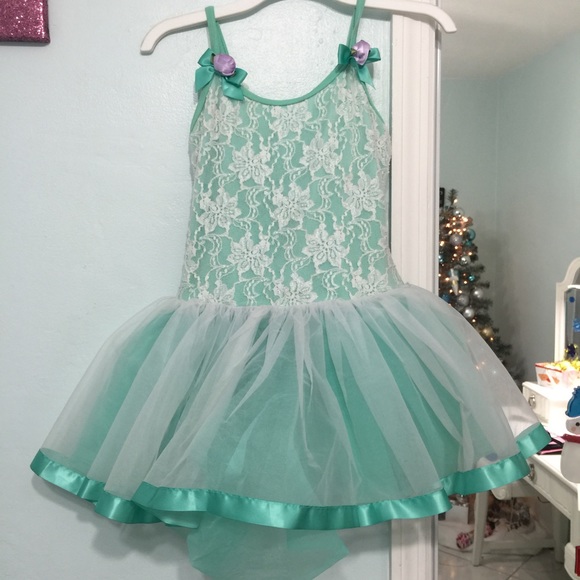Girls Ballerina Dress Size: M