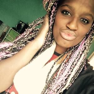 Meet your Posher, Tiffany