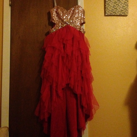 Prom dress ! - Picture 1 of 3