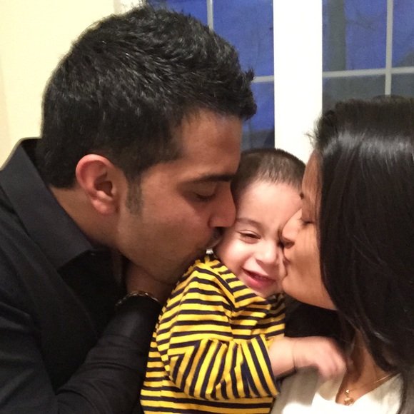 Meet your Buyer/seller , Rïchâ..!! - Picture 3 of 4