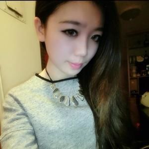 Meet your Posher, Eva