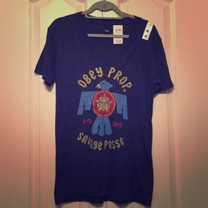 OBEY v-neck T shirt