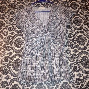 V neck black&white blouse