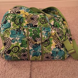 Large Vera Bradley duffel-never been used