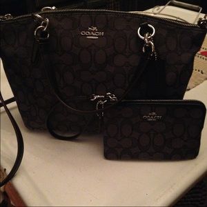 Coach purse & wristlet
