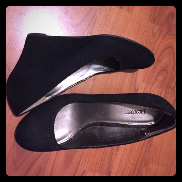 Black Wedges