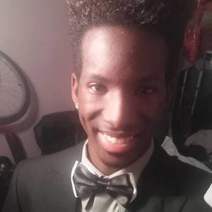Meet your Posher, Darius