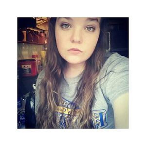 Meet your Posher, Tabitha