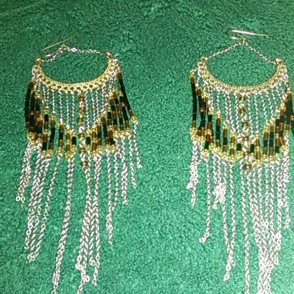 "Chain Link"  Ear Rings.  (NWOT)