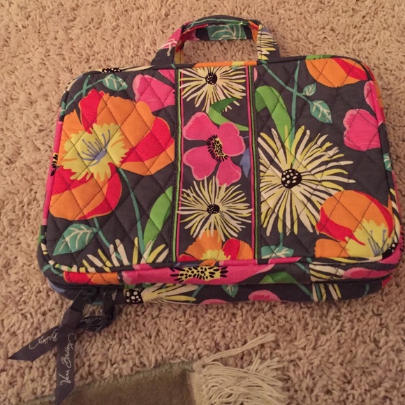 Vera Bradley hanging cosmetic bag