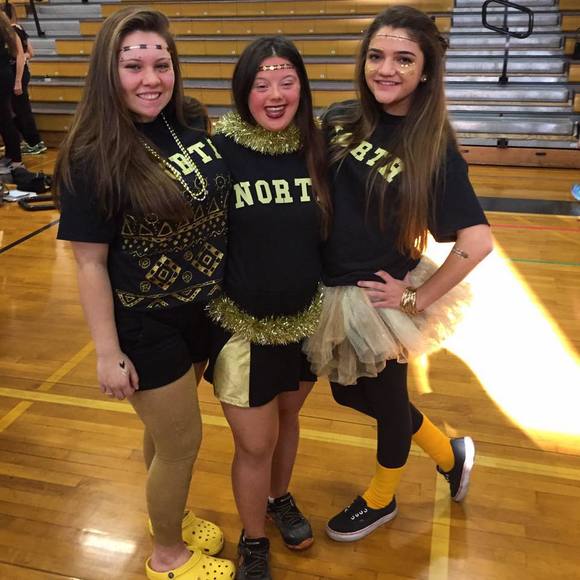 Meet your Posher, Cyanna - Picture 1 of 1