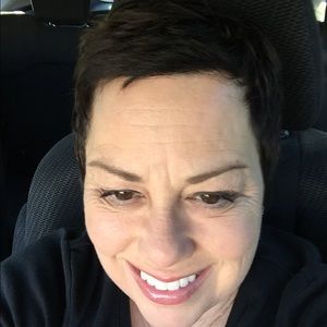 Meet your Posher, Kristen