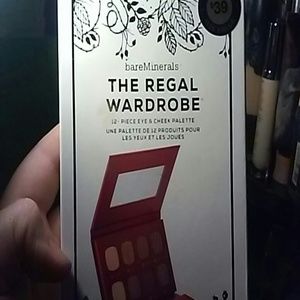 bareMinerals The Regal Wardrobe palette