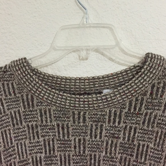 Oversized Winter Sweater - Picture 4 of 4