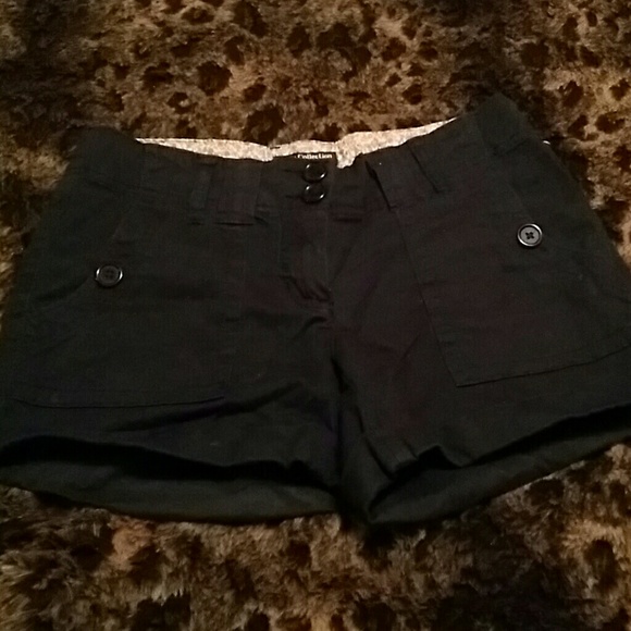 Black short shorts!