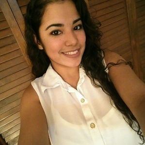 Meet your Posher, Franchesca