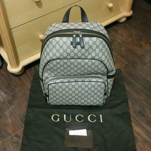 Authentic Gucci supreme zip backpack with receipt