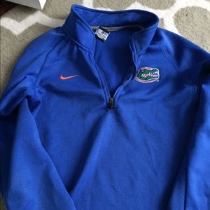 Nike gator top!