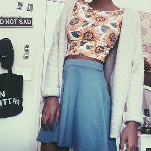 Sunflower crop top 🌻