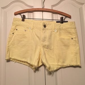 AE frayed hem midi short