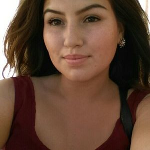 Meet your Posher, Nereyda