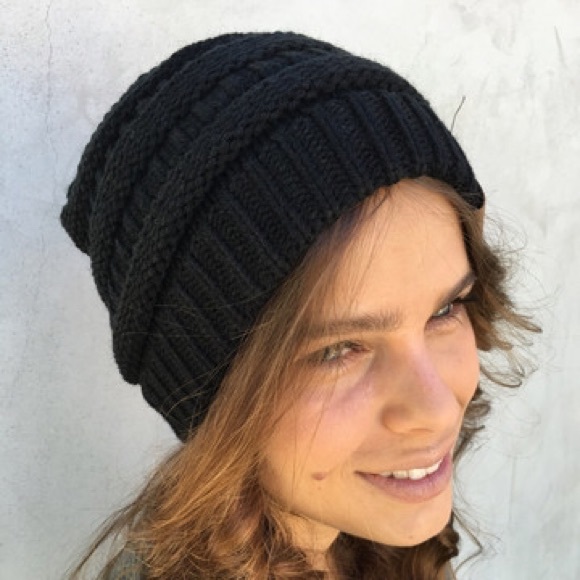Knit beanie Sold out