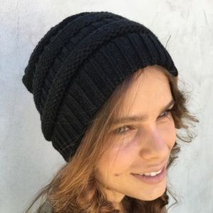 Knit beanie Sold out