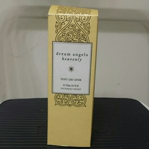 Victoria's Secret Dream Angels Heavenly Lotion.
