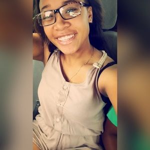 Meet your Posher, Jones