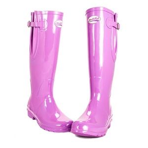 GORGEOUS! Rockfish Rainboots size 9. Brand new!