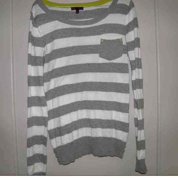 Gray light sweater