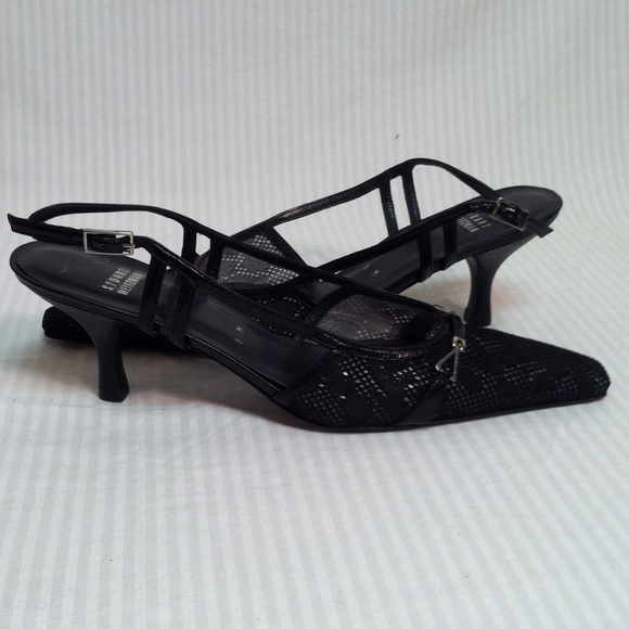 Stuart Weitzman "Hampton" size 8 - Picture 2 of 4