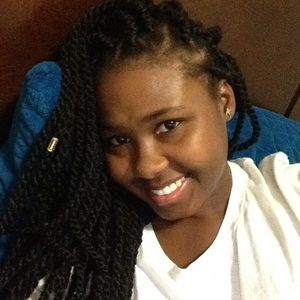 Meet your Posher, Denay