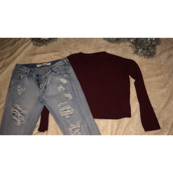 Brandy Melville Cropped Red Sweater