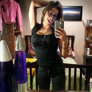 Meet your Posher, Liz