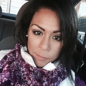 Meet your Posher, Alma