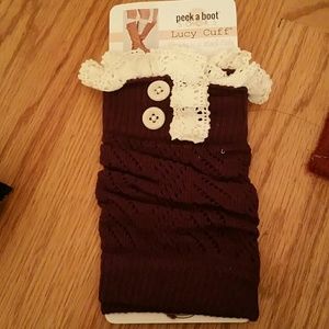 LEG WARMERS deep purple.