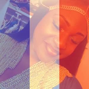 Meet your Posher, Djenaba