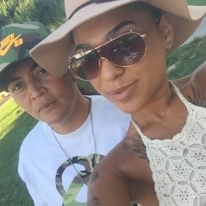 Meet your Posher, Felicia