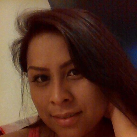 Meet your Posher, Gabriela