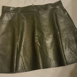 Leather skirt