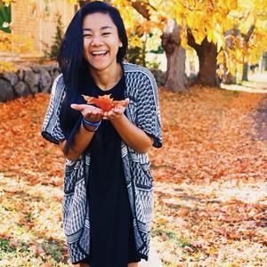 Meet your Posher, Chanlakena