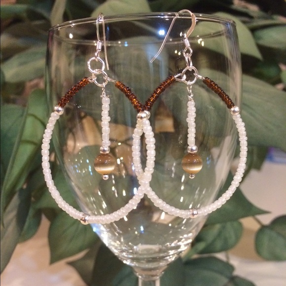 Jewelry - Cats eye hoops