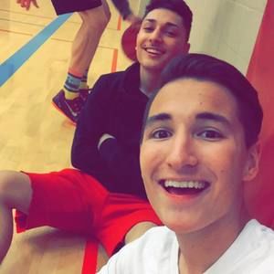 Meet your Posher, Elijah