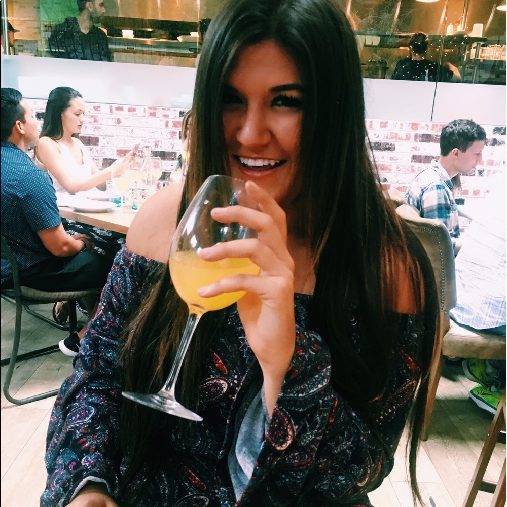 Meet your Posher, Claire
