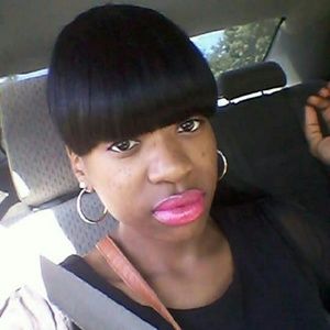 Meet your Posher, Nakesha