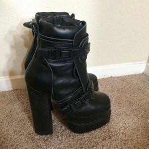 JEFFREY CAMPBELL DIVERSE BOOT